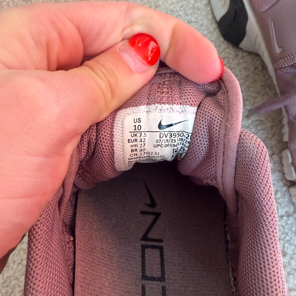 Nike Mauve Athletic Sneakers - Picture 3 of 4